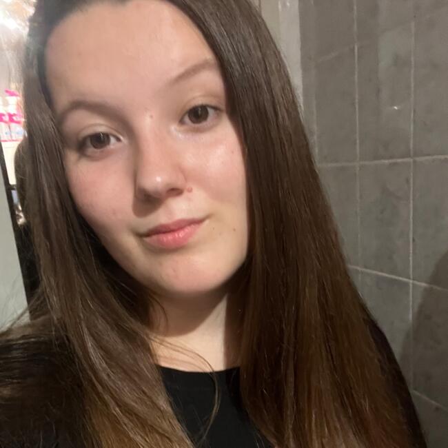 Babysitter in Le Havre: Emmy