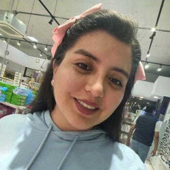 Babysitter in Trujillo: Andrea