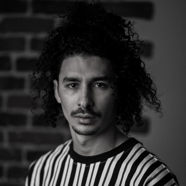 Babysitter in Istres: Loan