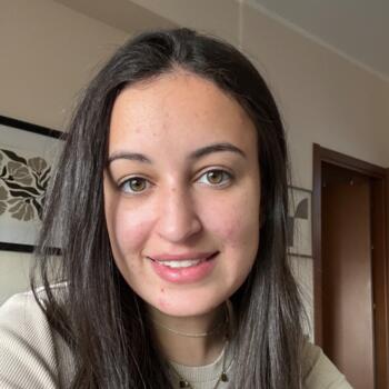 Babysitter in Mortara: Laura