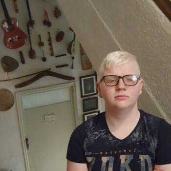 Canguro en Baena: Constantin Madalin