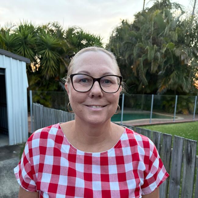 Babysitter in Brisbane: Louise