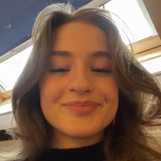 Babysitter in Wezembeek-Oppem: Luise