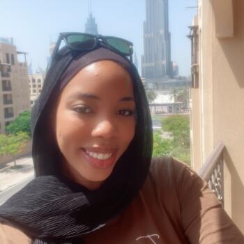 Babysitting job in Jeddah: babysitting job Charnese