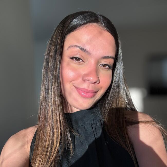 Babysitter in Brasília: Maryana