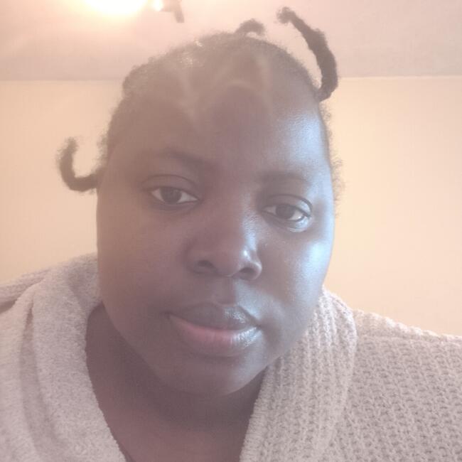 Trabalho de babysitting em Maia: Fatima