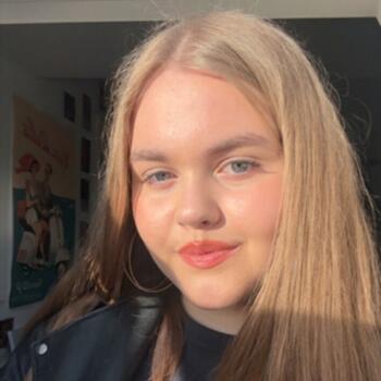Babysitter in London: Thora