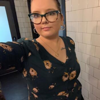 Nanny in Sugar Land: Mae