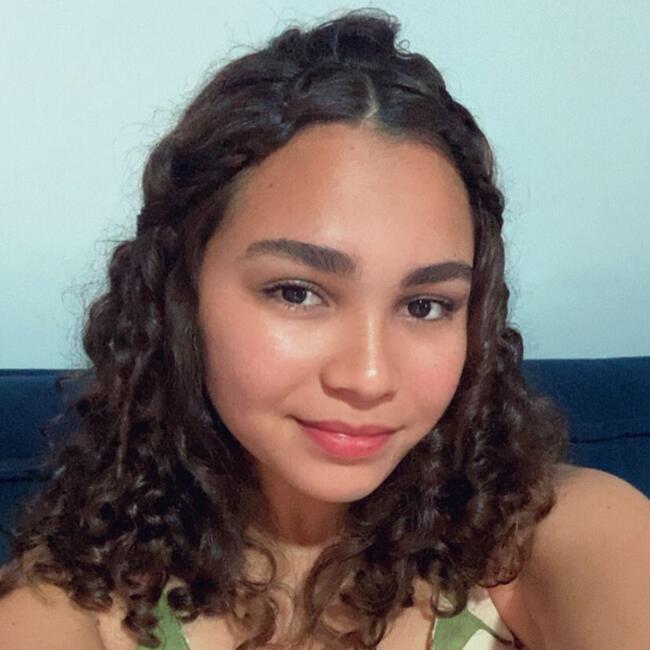 Babysitter in Luziânia: Adrielly