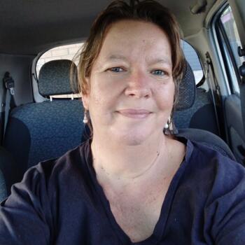 Babysitter in Strand: Linda