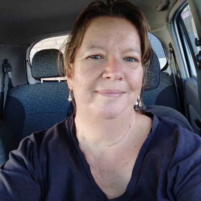 Babysitter in Strand: Linda