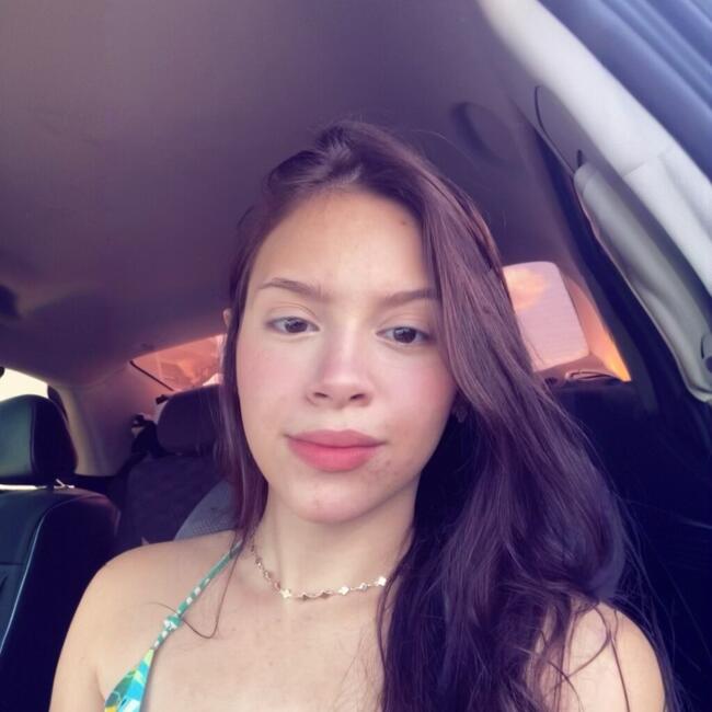 Babysitter in Franca: Manoela