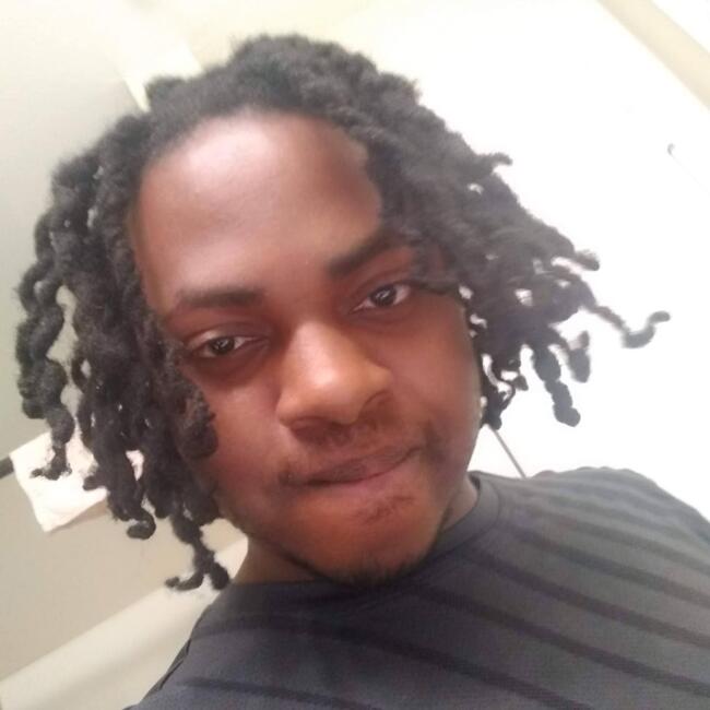 Babysitter in Cordova (Tennessee): Darius