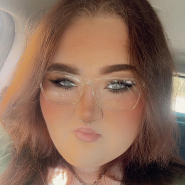 Babysitter in North Augusta: Lydia