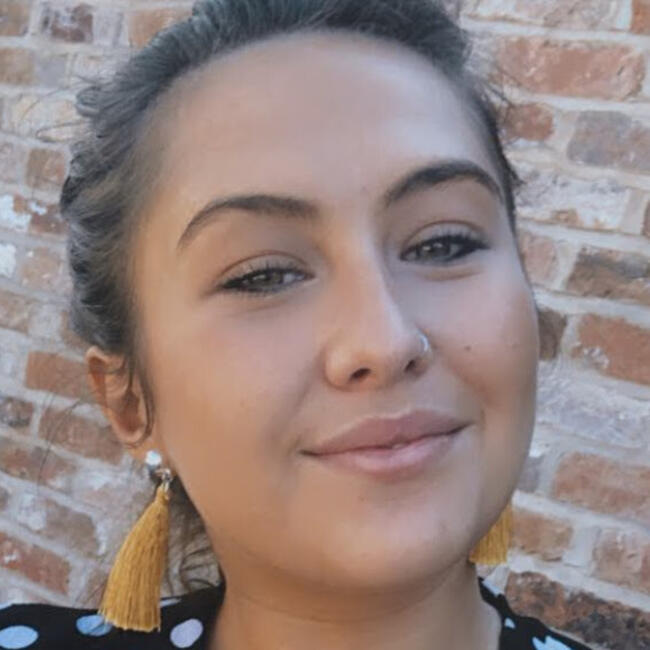 Babysitter in Louvain: Lauren