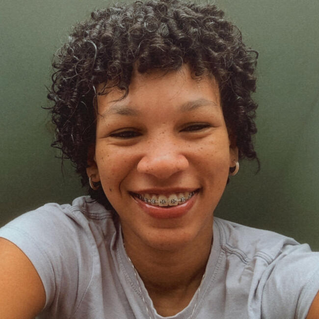 Babá em Salvador: Temeni Vieira