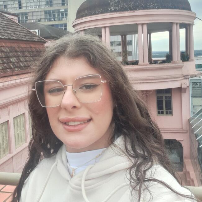 Babá em Cachoeira do Sul: Isadora Mion Figueiró