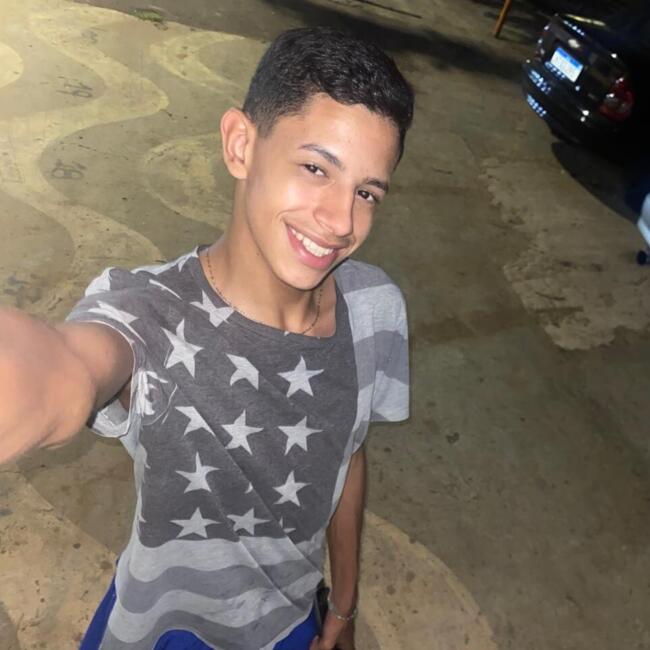 Babá em Campo Grande: Izac