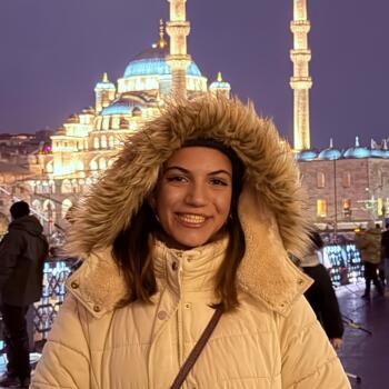 Babysitter in Cascais: Matilde