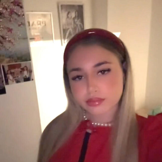 Babysitter in Marseille: Calista