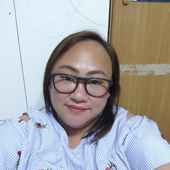Babysitter in Dubai: Mary francis