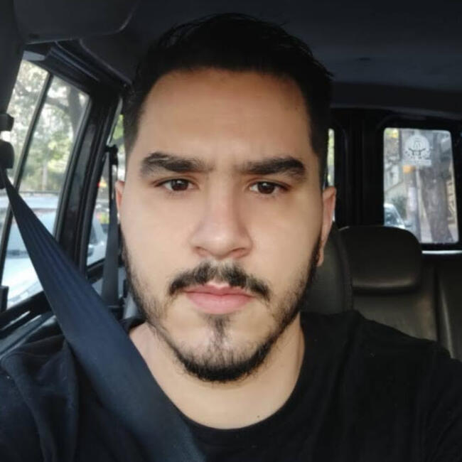 Emprego de babá em Belo Horizonte: Adriano