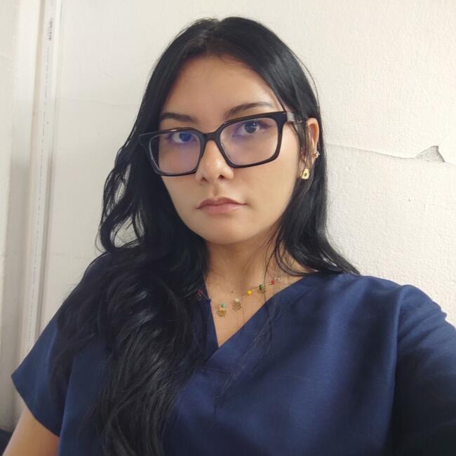 Niñera en Bugaba: Jennifer