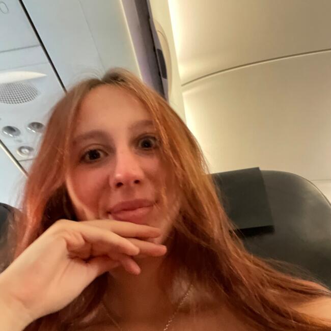 Babysitter in Dunedin: Aurelia