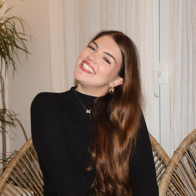 Babysitter in Cerny: Anouk