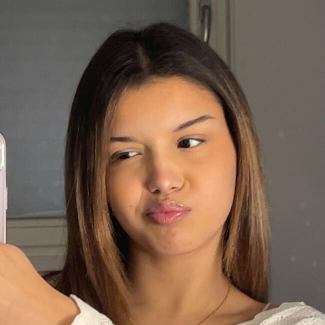 Babysitter in Forbach: Syrine