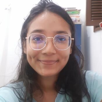 Babá em Natal: Monique