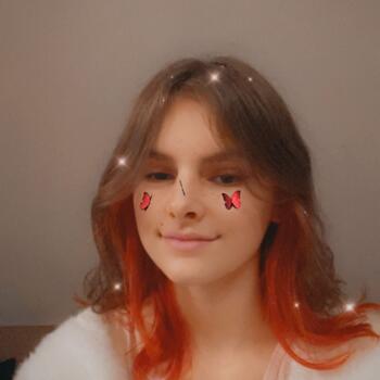 Babysitter in Nogent-le-Rotrou: Agathe