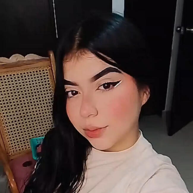 Niñera en Urbanización El Arenal: Shaira