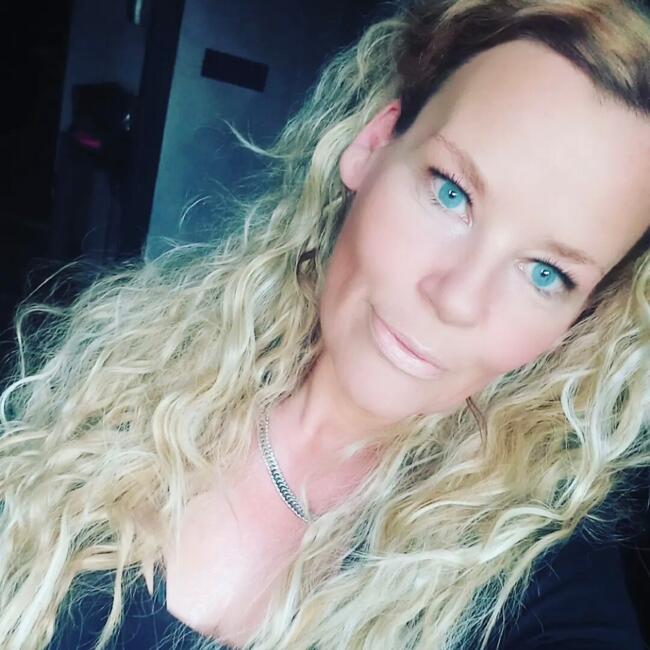 Babysitting job in Weiteveen: Elles