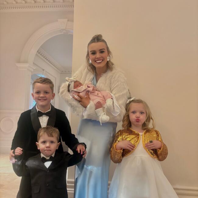 Babysitter in Hobart: Mia