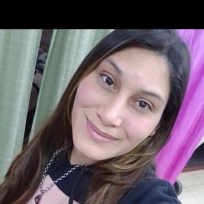 Babysitter in Bialet Massé: Mayra