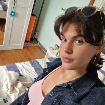 Babysitter in Bourges: Cassiopée
