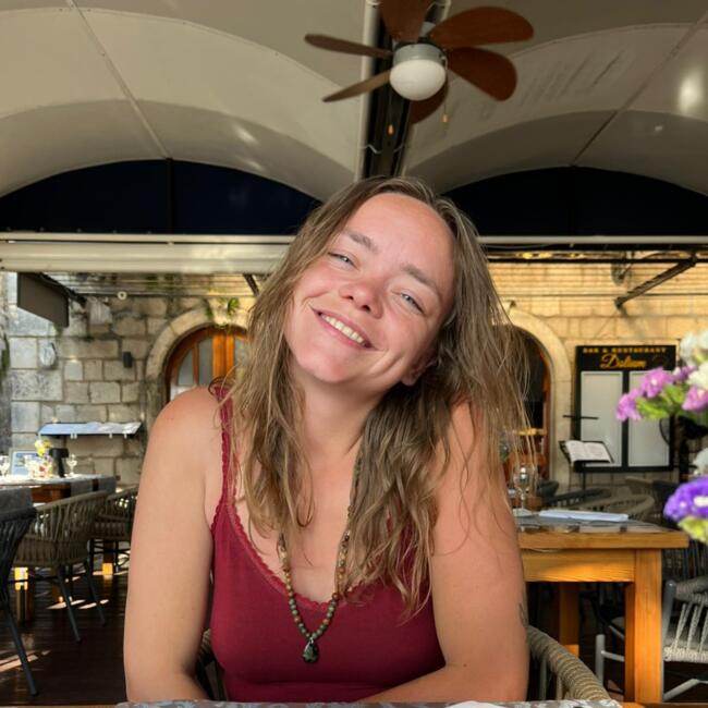 Babysitter in Stekene: Anaïs