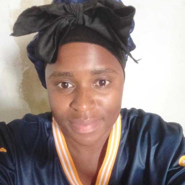 Babysitter in Cape Town: Sisasenkosi
