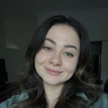 Babysitter Wollongong: Sienna