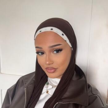 Babysitter in Ris-Orangis: Layanne