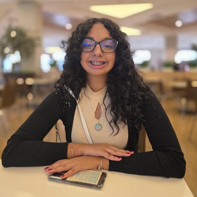 Babysitter in Porto Alegre: Giovanna