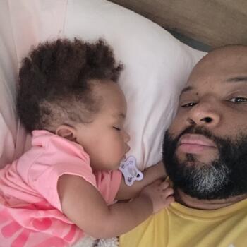 Babysitting job in Cleveland: babysitting job Mike