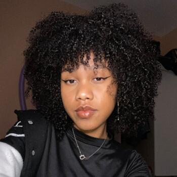 Babysitter in Caieiras: Brenda