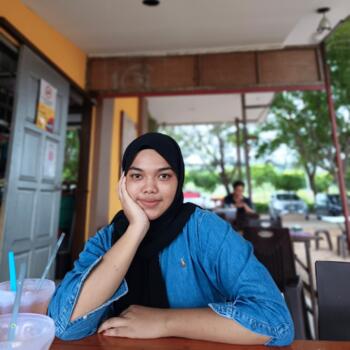 Babysitter in Kota Kinabalu: Aisha