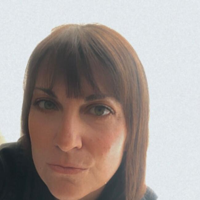 Niñera en San Isidro: Loren