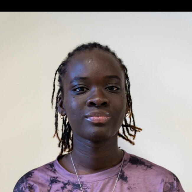 Babysitter in Saint-Dizier: Lassy