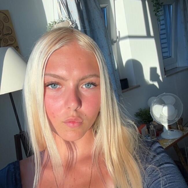 Babysitter in Linkebeek: Lila