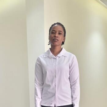 Babysitter in Doha: Nakagolo