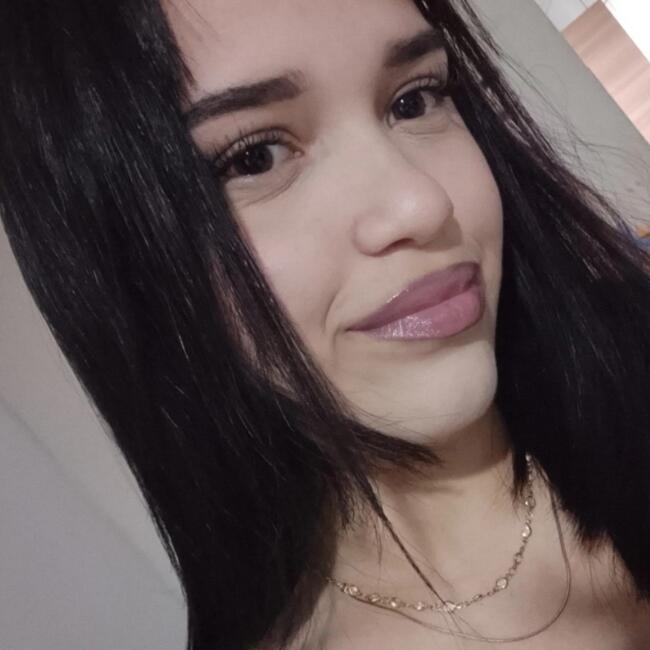 Babá em Miracatu: Emily
